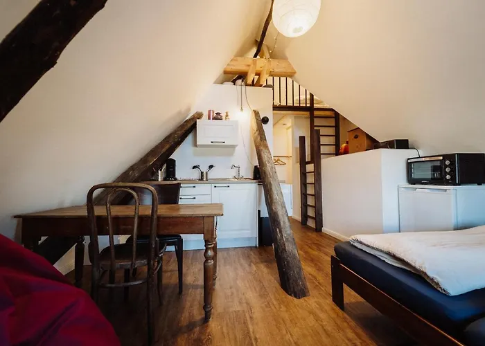 Apartment Haus Anna Elbe, Bauernhaus-ferienwohnungen An Der Elbe Hamburg